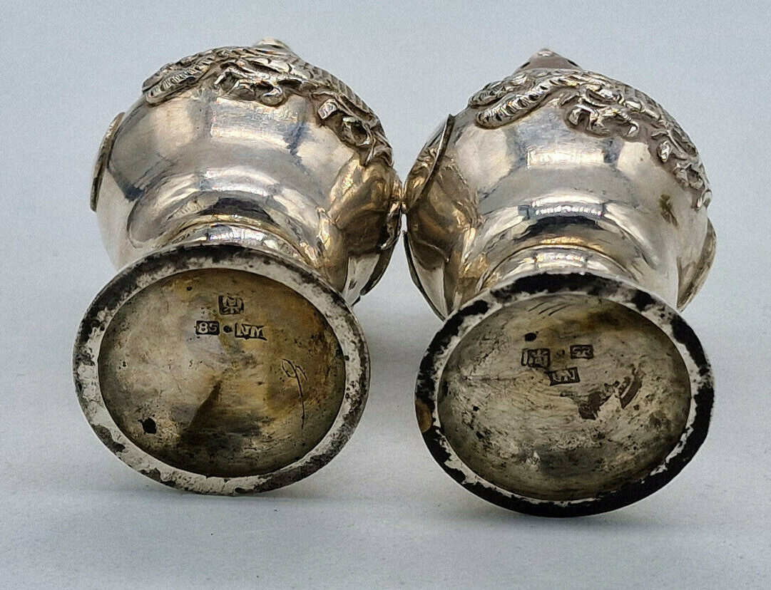 ANTIQUE BEAUTIFUL PAIR CHINESE EXPORT SOLID SILVER SOLT POT / C019