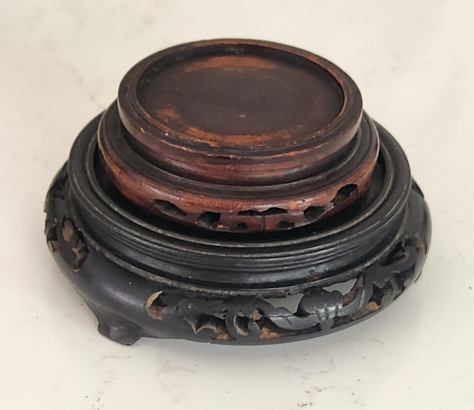 2 CHINESE HAND CARVED WOOD STAND BASE FOR VASE OR BOWL 3″/2″ INSIDE