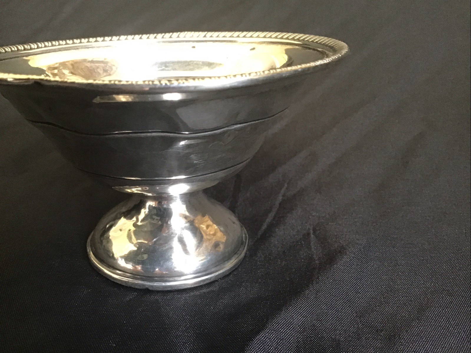 STERLING SILVER PEDESTAL 4.25” COMPOTE Bonbon DISH, GADROON Nulling Edge
