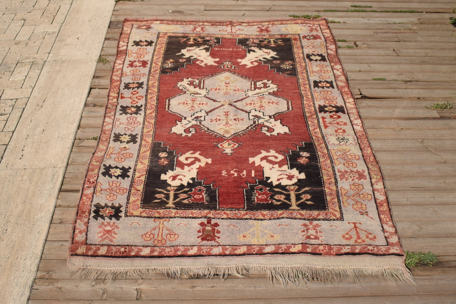 Turkish Rug 4’x6′ Vintage Old Anatolian Carpet 137x202cm Floor Rug Primitive