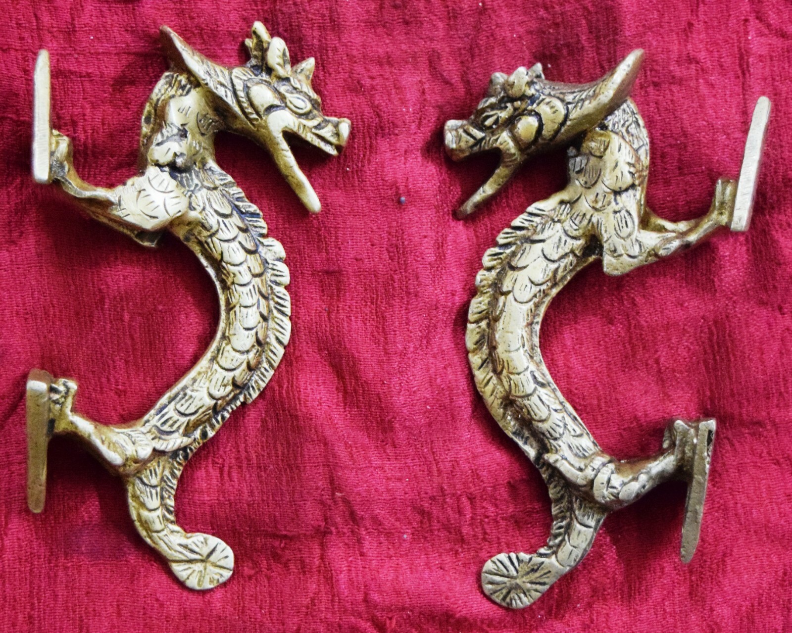 Brass Golden Dragon Shape Victorian Style Lounge Gate Pull Door Handle Dec MJ158