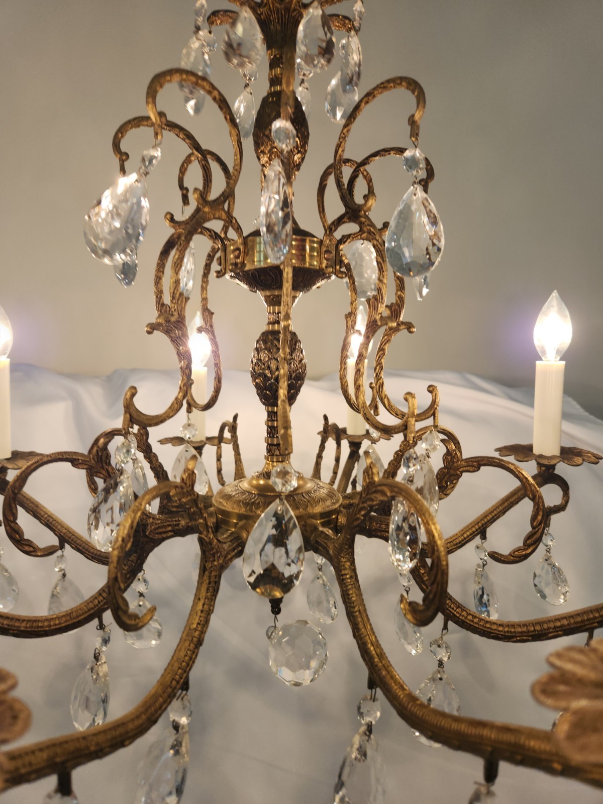 Antique Brass PINEAPPLE Dark Patina Crystal Chandelier 8 arms 8 Lights