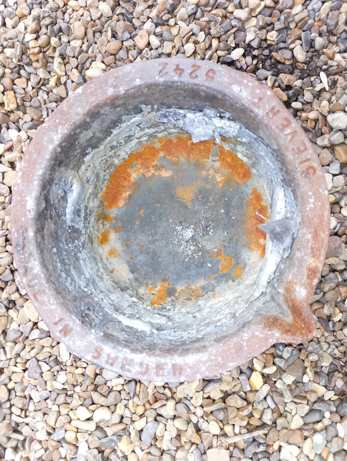 SIEVERT 5242 cast iron cauldron. Previously Used To Melt Lead. Free Postage