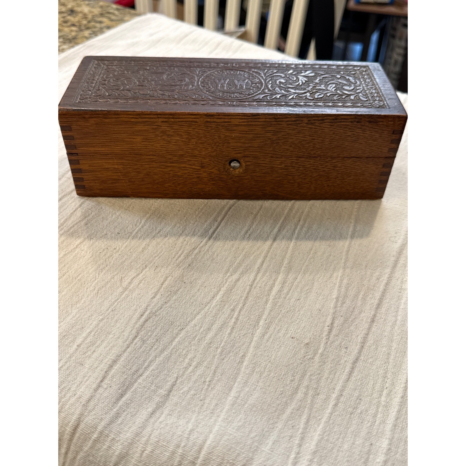 Antique Wheeler & Wilson Sewing Machines Embossed Wood Box Velvet Lined Oak