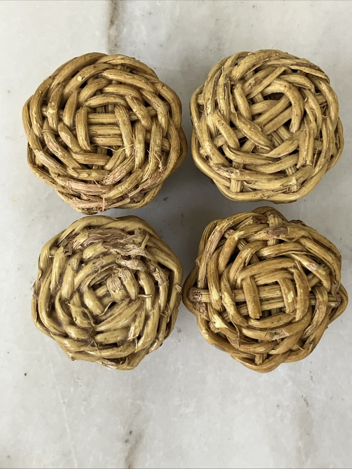 Vtg WICKER HENRY LINK Dixie Dresser Knobs Pulls w/Screws Lot of 4 Hard to Find