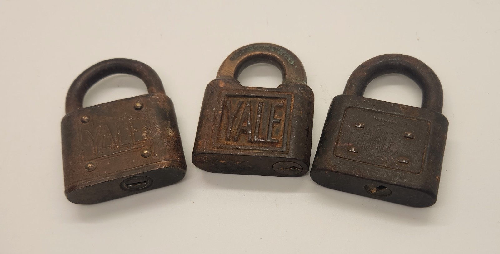 Lot of 3 Antique YALE Padlocks Locks NO KEYS Heavy Duty Lock Locksmith