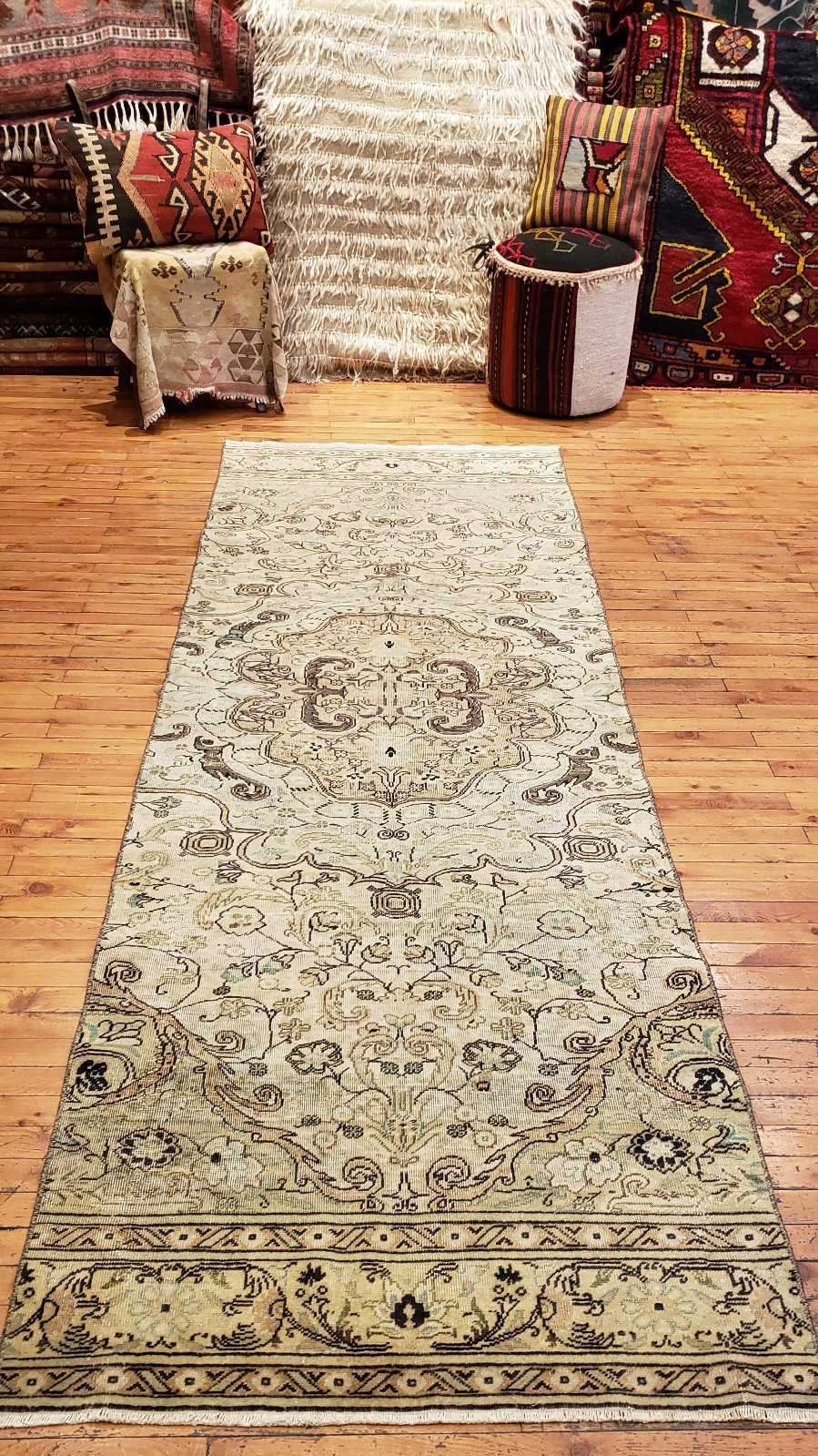 Decorative 1940-1960’s Vintage Wool Pile Natural Dye Bunyan Runner 3’x 9’6”
