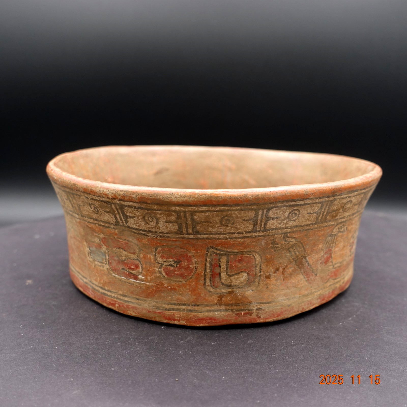 Pre-Columbian Authentic Artifact Ceramic Pottery Poly-Chrome Maya Bird Bowl