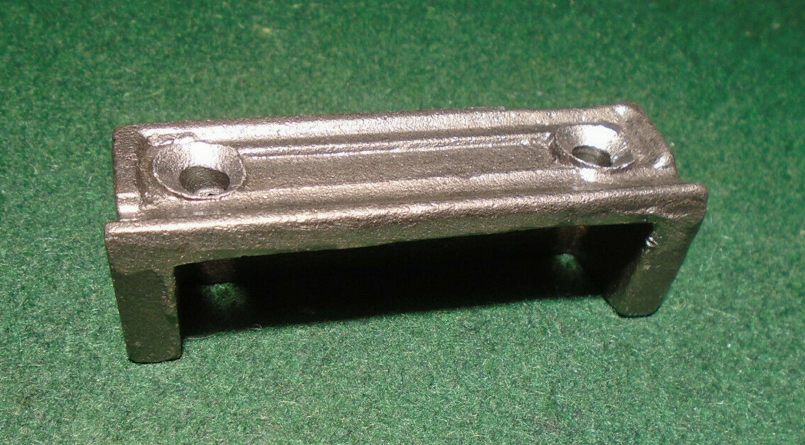 2 7/8″ CAST IRON KEEPER FOR RIM LOCK – REPRODUCTION (33023)