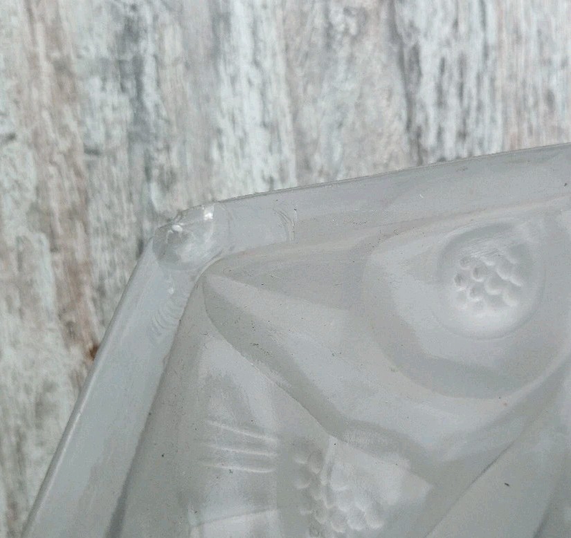 DEGUE : FRENCH 1930 ART DECO 6 SIDED FROSTED GLASS CEILING LIGHT 38 x 34cm