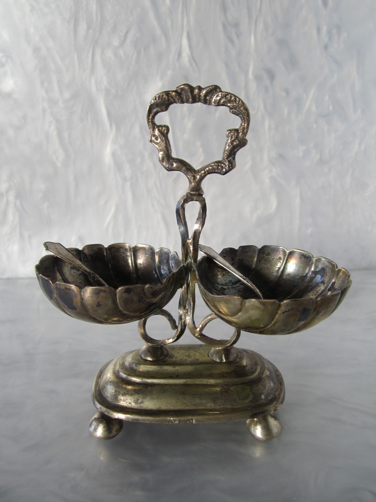 ANTIQUE 1800s SOLID 835 SILVER SHELL-FORM DOUBLE DISH OPEN SALT CELLAR 153g