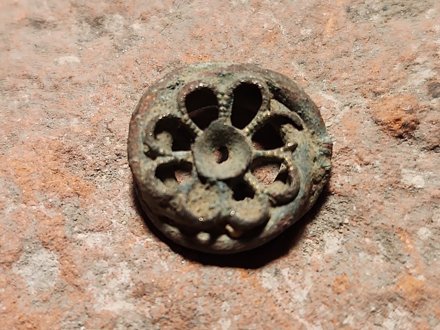 Late Roman/Byzantine Bronze belt decoration mount. Please read description LA36n
