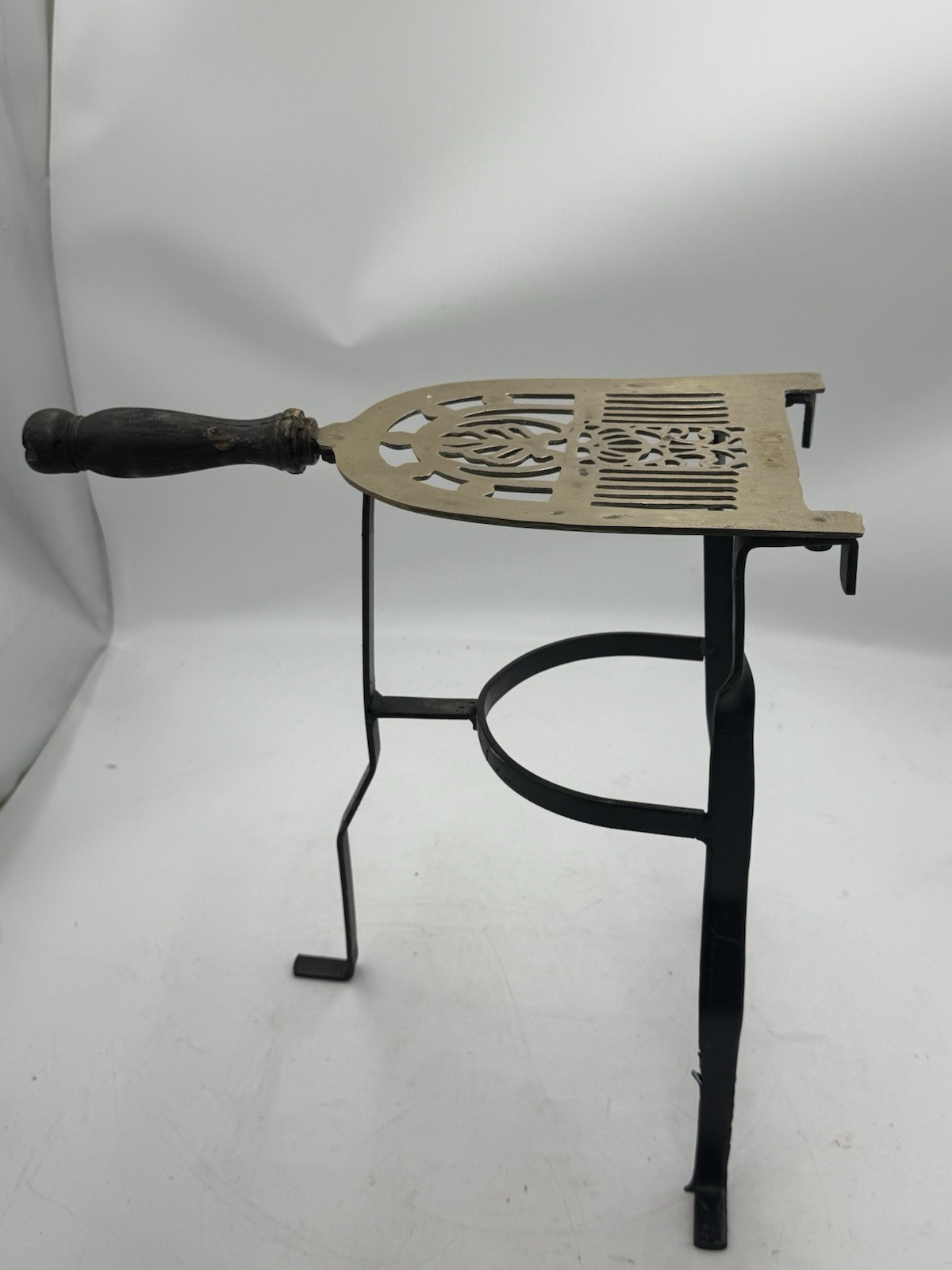 🌟Fireplace TRIVET, Kettle Stand, Solid Brass & Wrought Iron, Penny Foot, 12″🌟