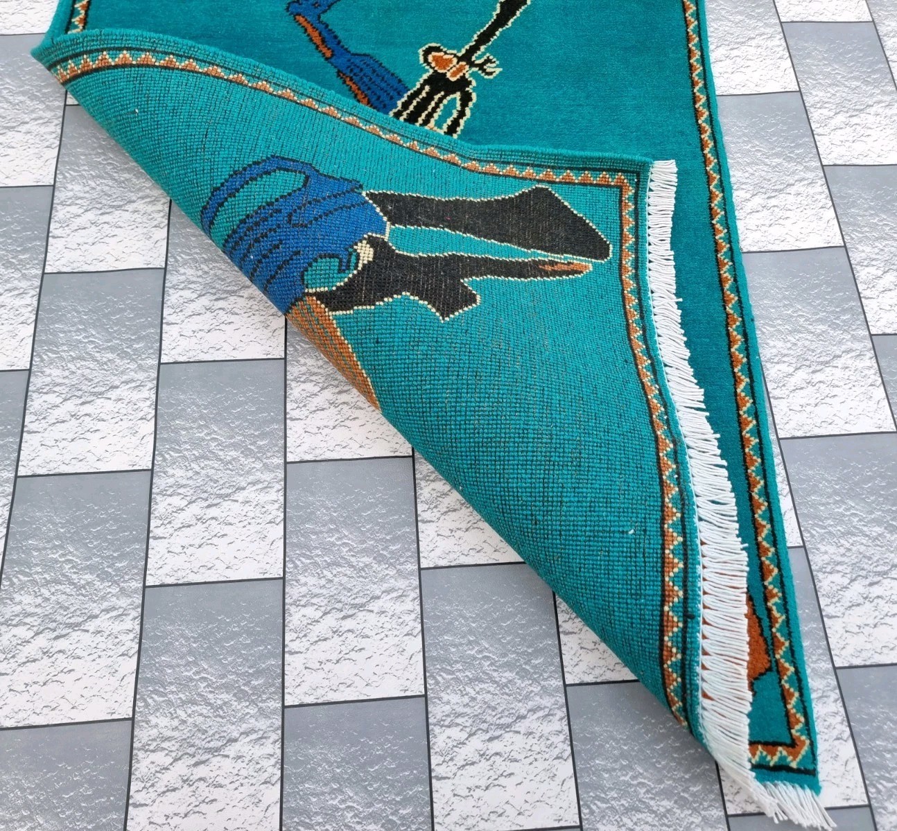 Style Ak 47 Handmade Vintage Afghan War Rug Knotted Rug Hanging decor Rug
