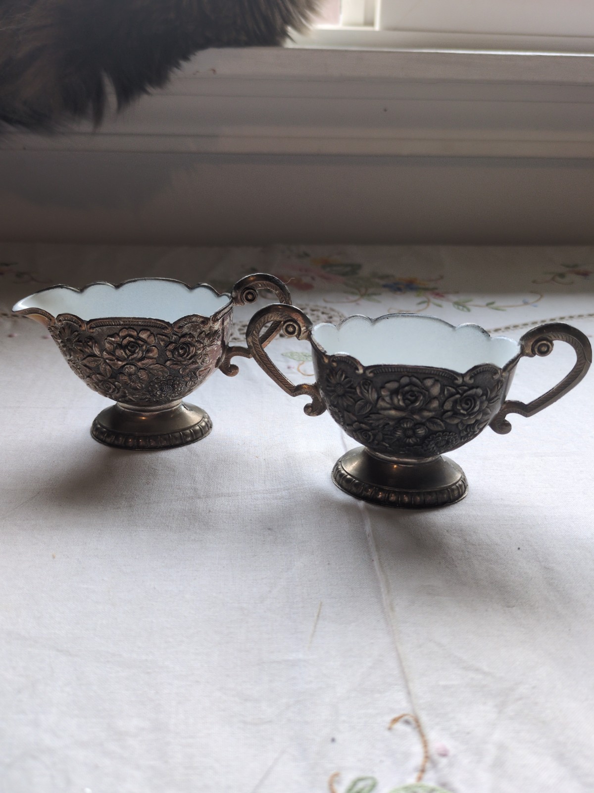 VTG Silver Plated Creamer & Sugar Bowl White Enamel Interior Roses Floral Japan