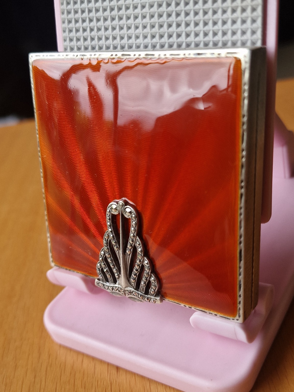 1950s STUNNING solid Silver ORANGE ENAMEL COMPACT