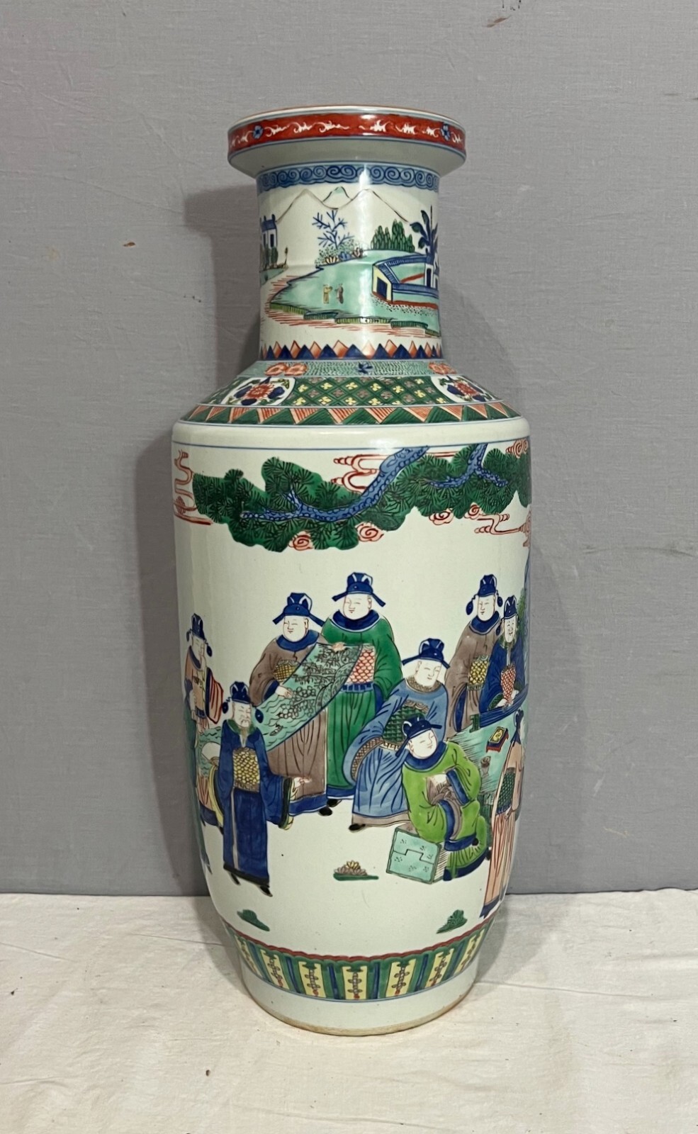 Chinese Wu-Cai Porcelain Vase M4117