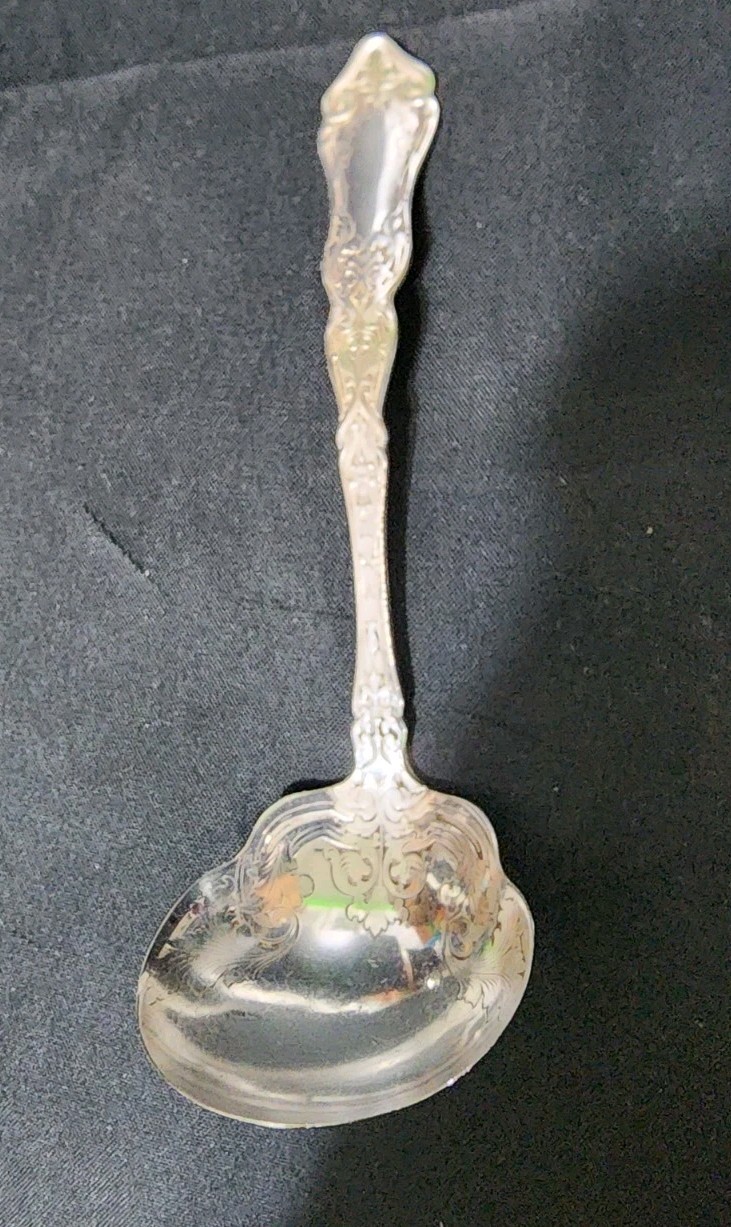 😘 NICE! ANCOR ⚓ROGERS ANTIQUE c1907 ALHAMBRA SILVERPLATED “7 1/4 GRAVY LADLE 🤎