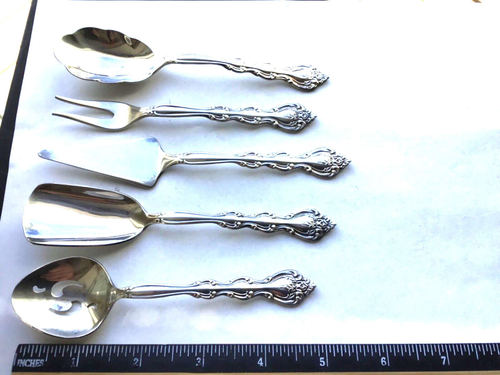 International Silverplate Interlude 5 Pc. Hostess Set Cheese Sugar Pea Pickle
