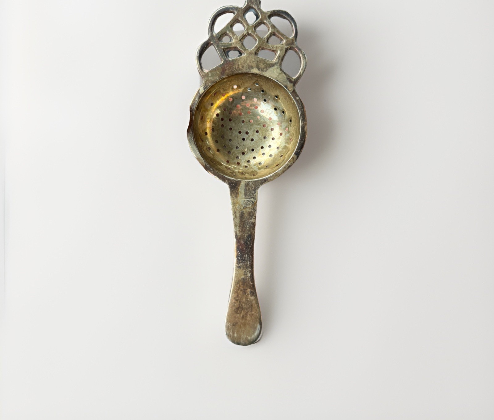 Vintage Silver-Plated Over-The-Cup Tea Strainer – Ornate Crown Design