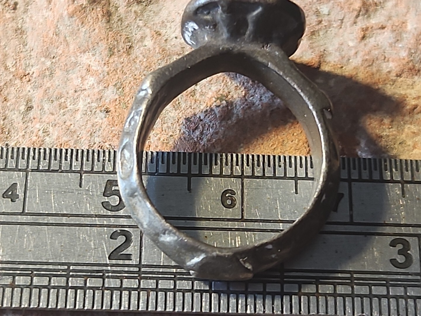 Roman/Byzantine Silver Ring Depicting Chi-Ro Sign. Please Read description LA63e
