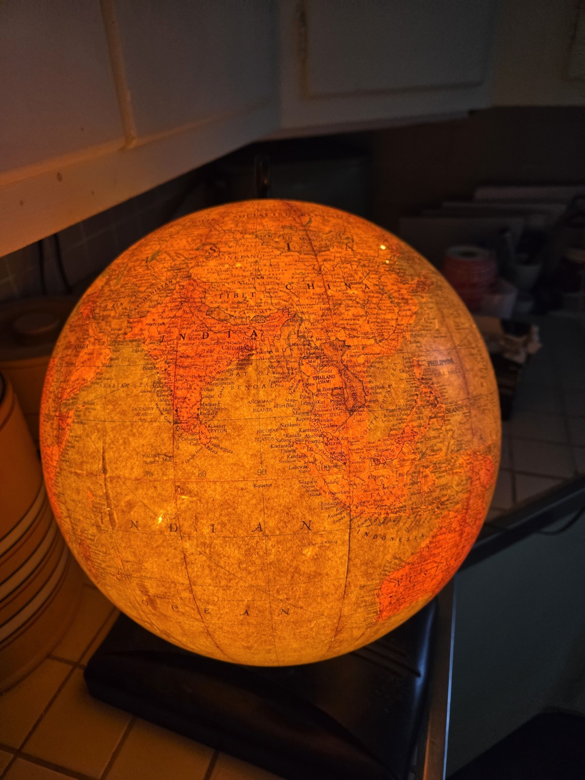 Antique Art Deco Replogle Light Up World Globe Blown Glass Milk Glass Chicago