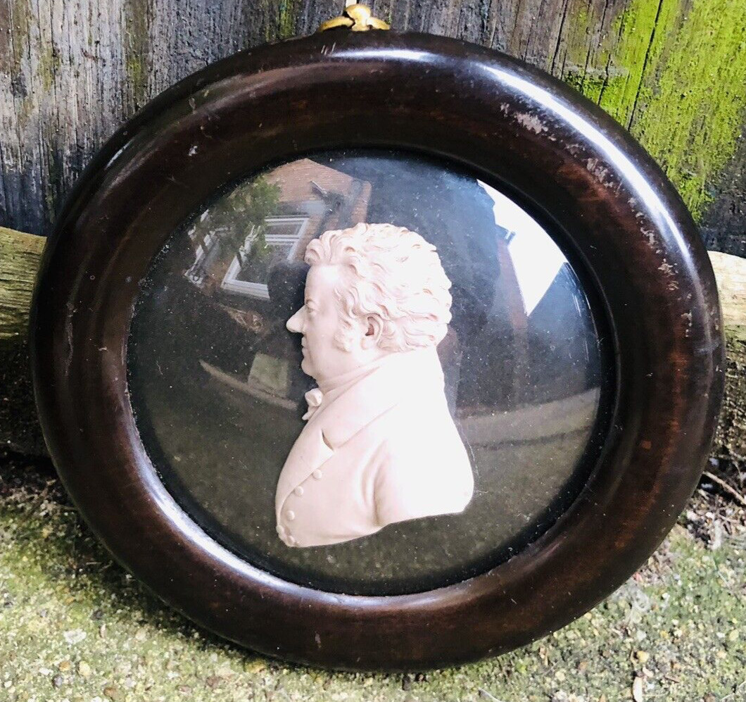 Antique Georgian gentleman wax portrait bas relief framed signed T.R Poole 1810