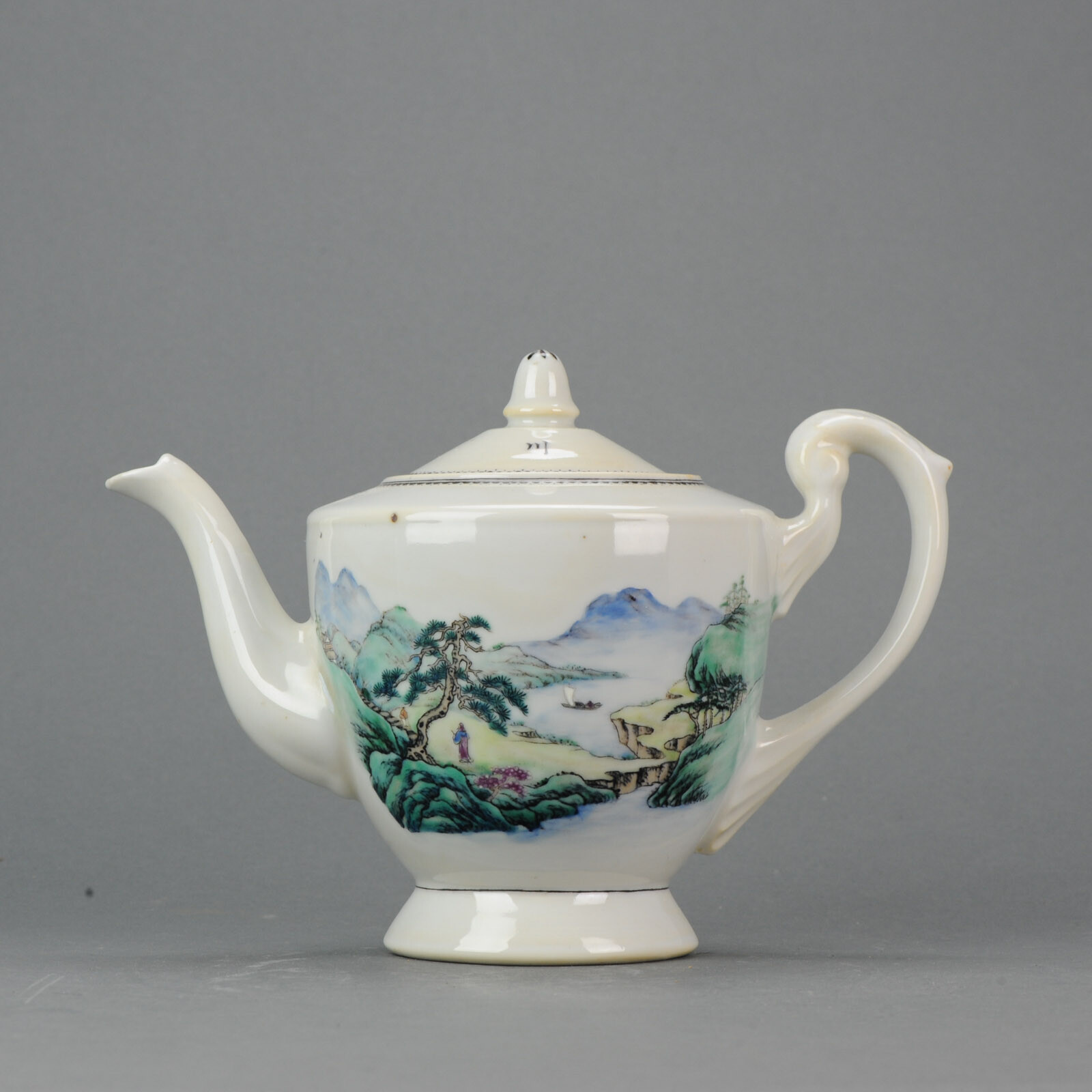 PRoC or Republic Teapot Shanghai Calligraphy Marked