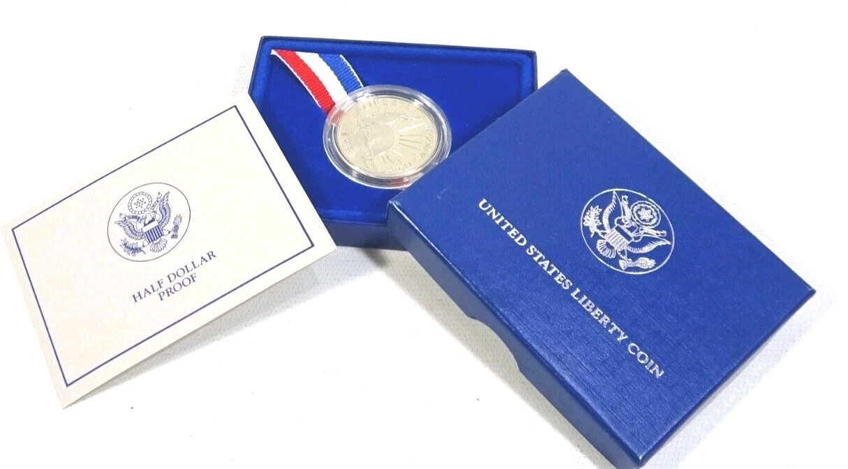 1986 S US Statue Of Liberty Uncirculated Half Dollar Commemorative Coin