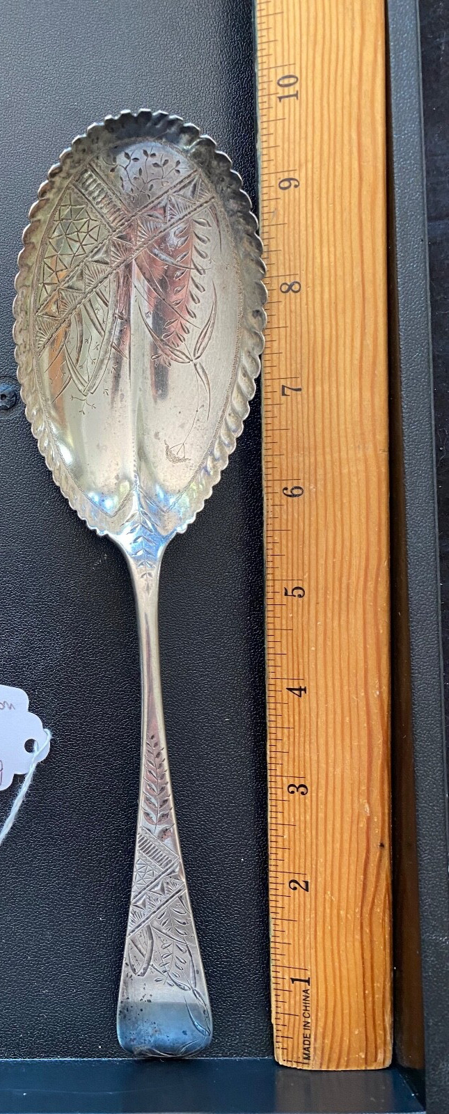 Antique American Victorian WILLIAMS AND SON LARGE BERRY SPOON NOT MONOGRAMMED