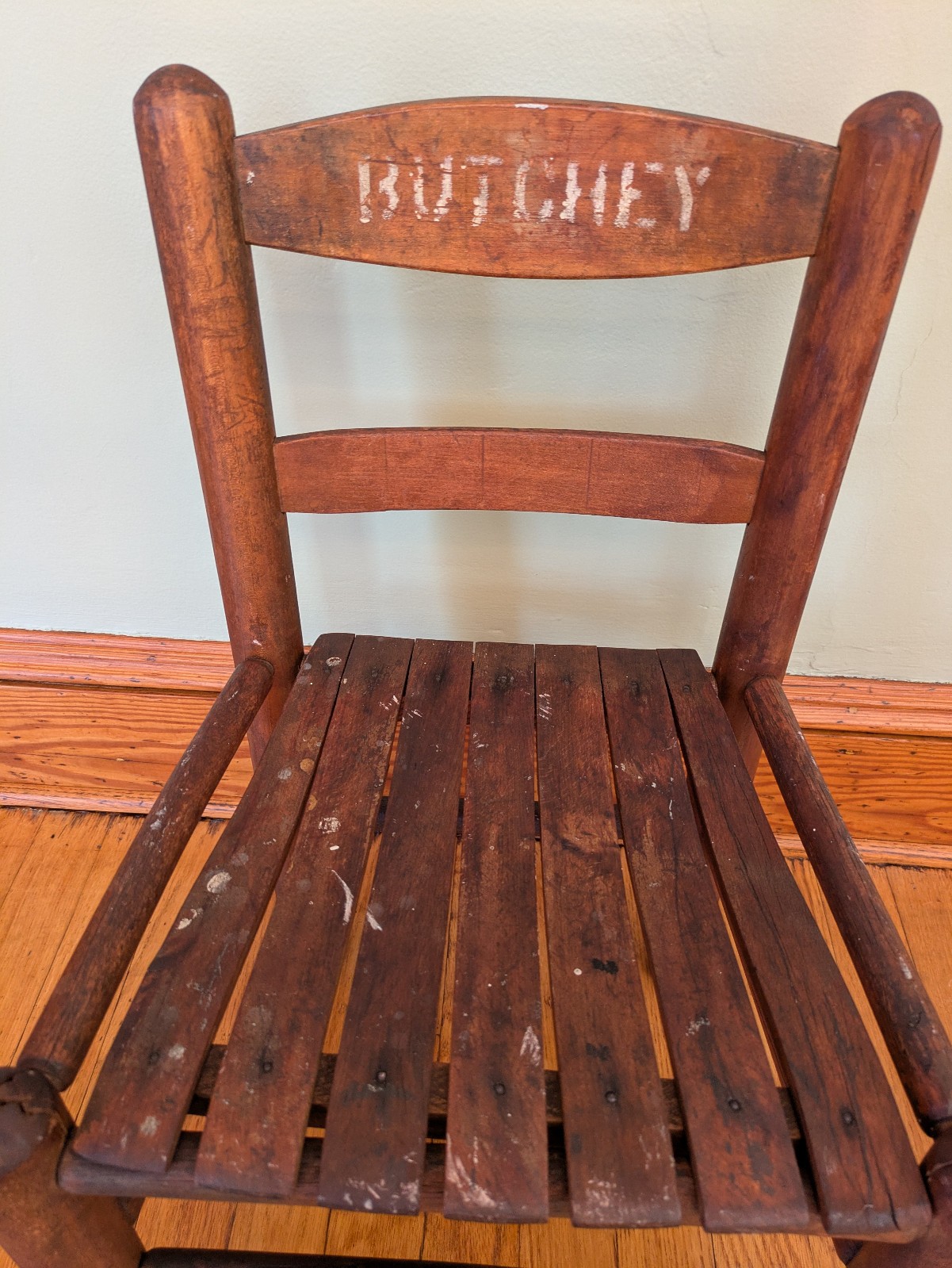 Vintage Wooden Child’s Chair 22.25″ Tall x 14.25″ Wide x 11.75″ Deep