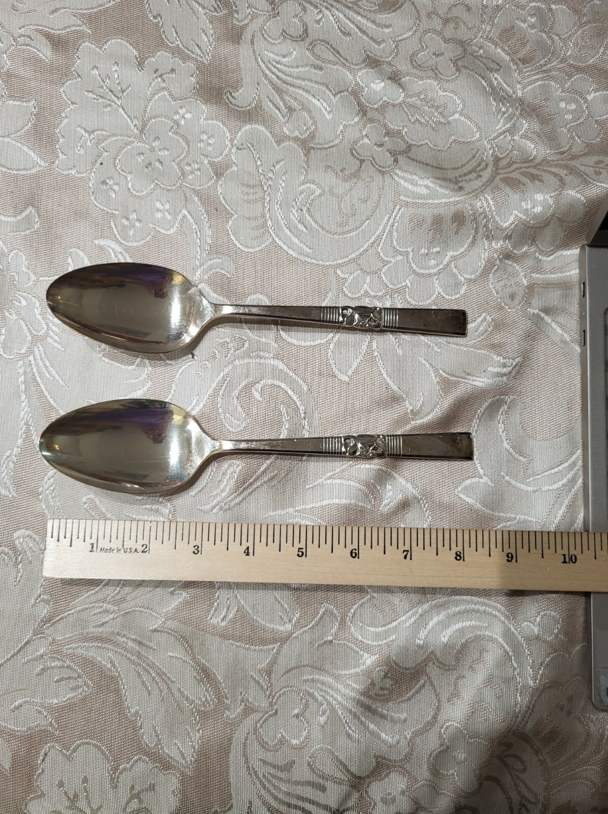 2pcs- Oneida Community Silverplate 1948 Morning Star Serving Spoon 8 1/2 Inches