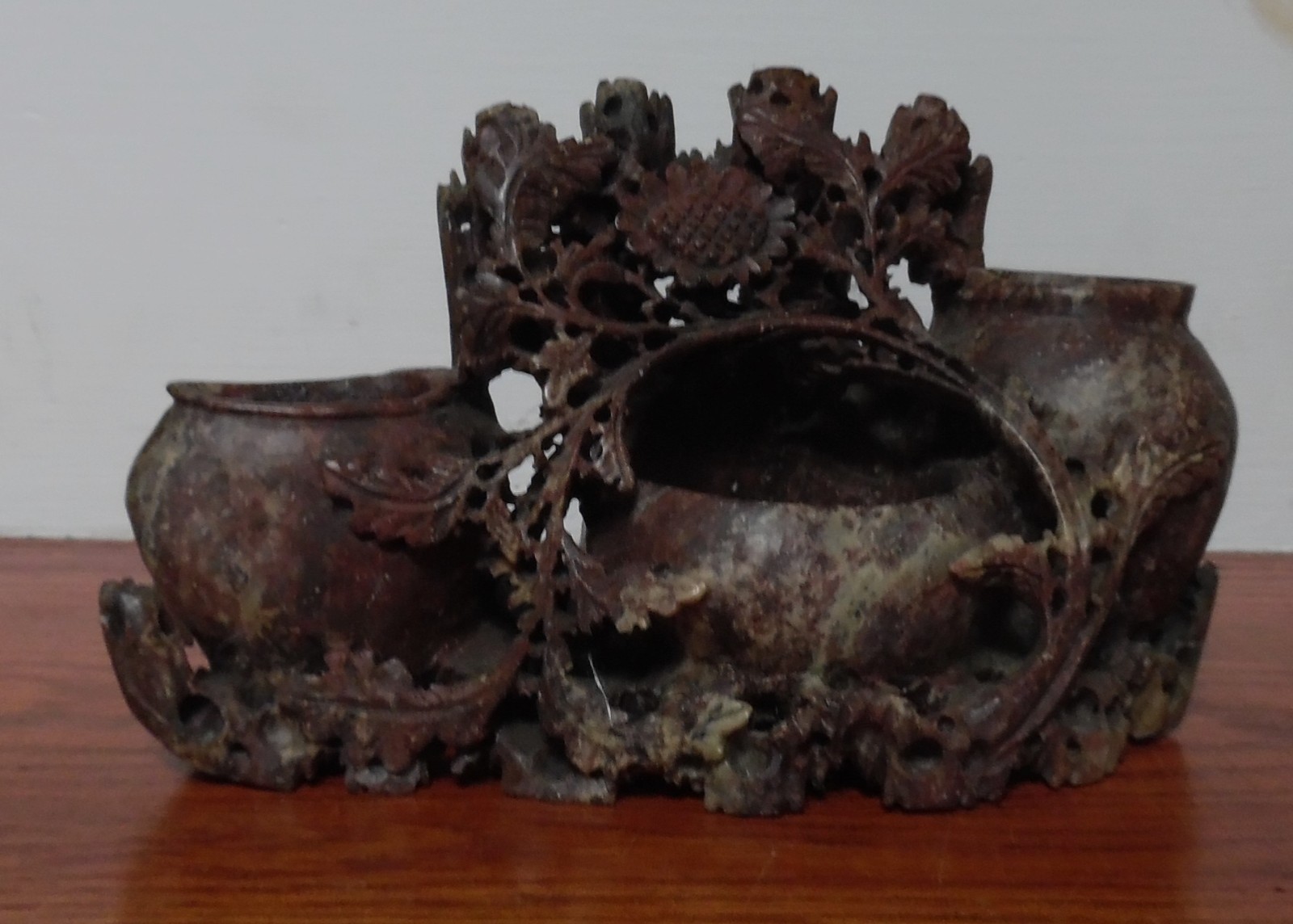 Antique Soapstone Carved 3 Pots/Bowls/Flowers 8 1/4″ Wide x 4 3/4″” Tall