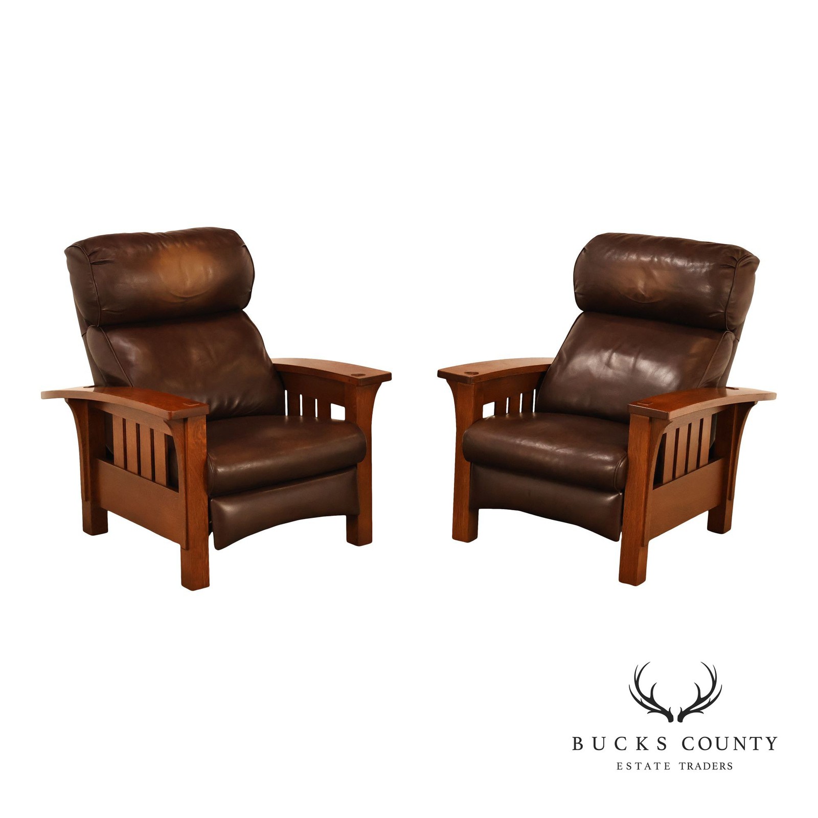 Stickley Mission Collection Pair of Bustle Back Bow Arm Morris Recliners