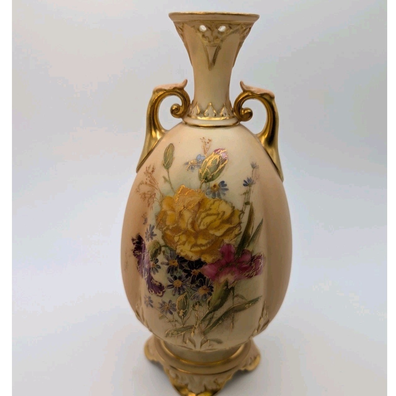 Antique Royal Worcester Bud Vase Handpainted Floral Gold Gilded c1914 England 7″