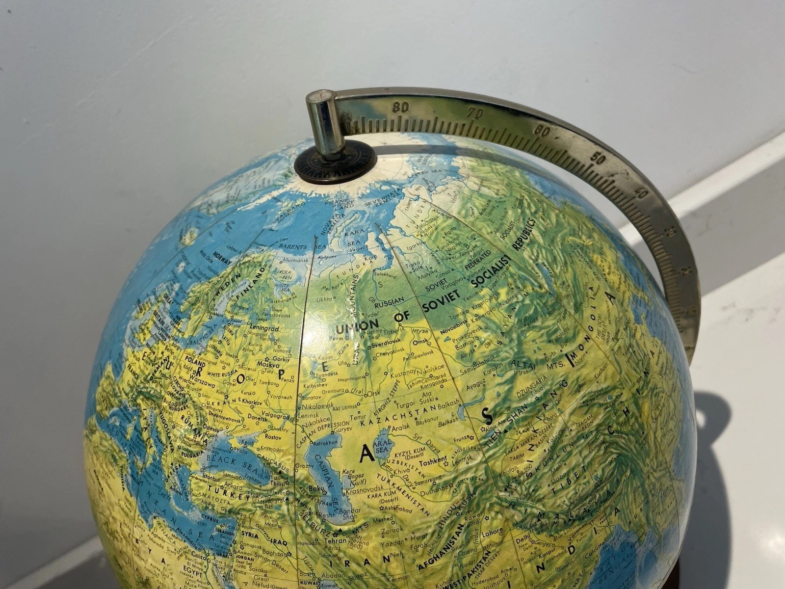 QUALITY VINTAGE 12” TABLE WORLD GLOBE, SCAN-GLOBE COPENHAGEN 1971 MCM Danish 70s