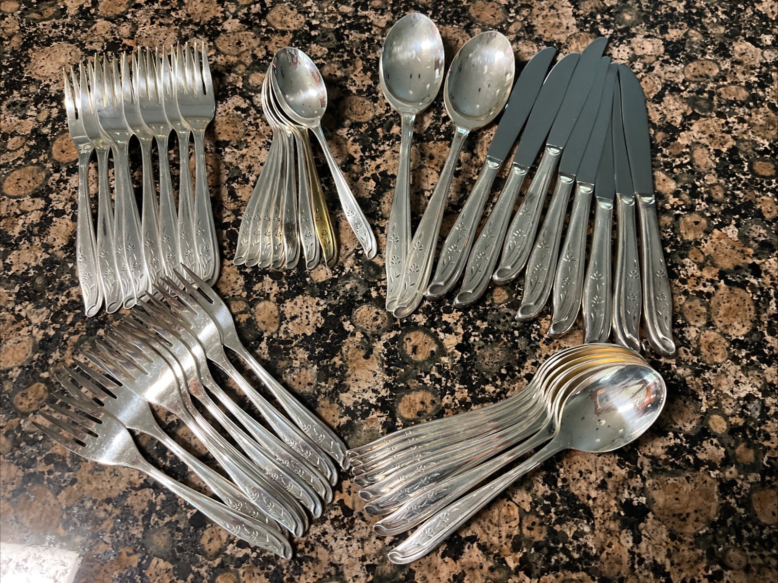 42 pc set Vintage International Supreme Silver Plate Petal Lane flatware