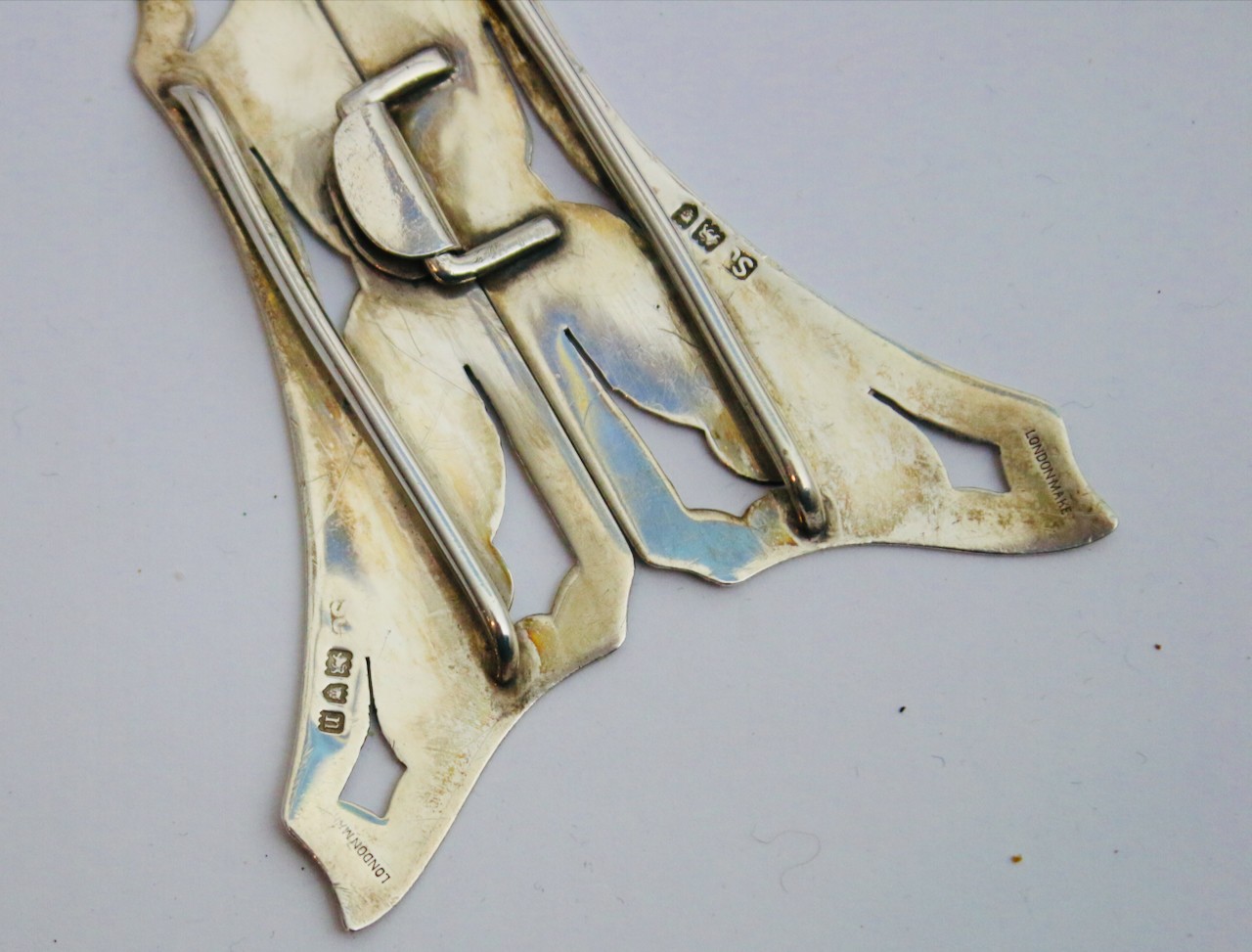 Antique sterling solid silver art noveau buckle & button set Goldsmiths 1907