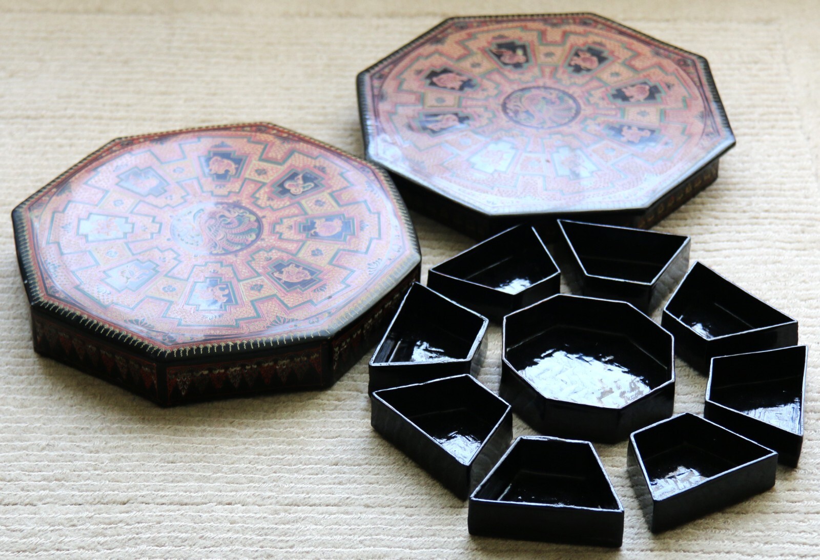 Exquisite Old Burmese Octagon Lacquer Betel Box 11pcs 25cm x 5cm or 10in x 2in