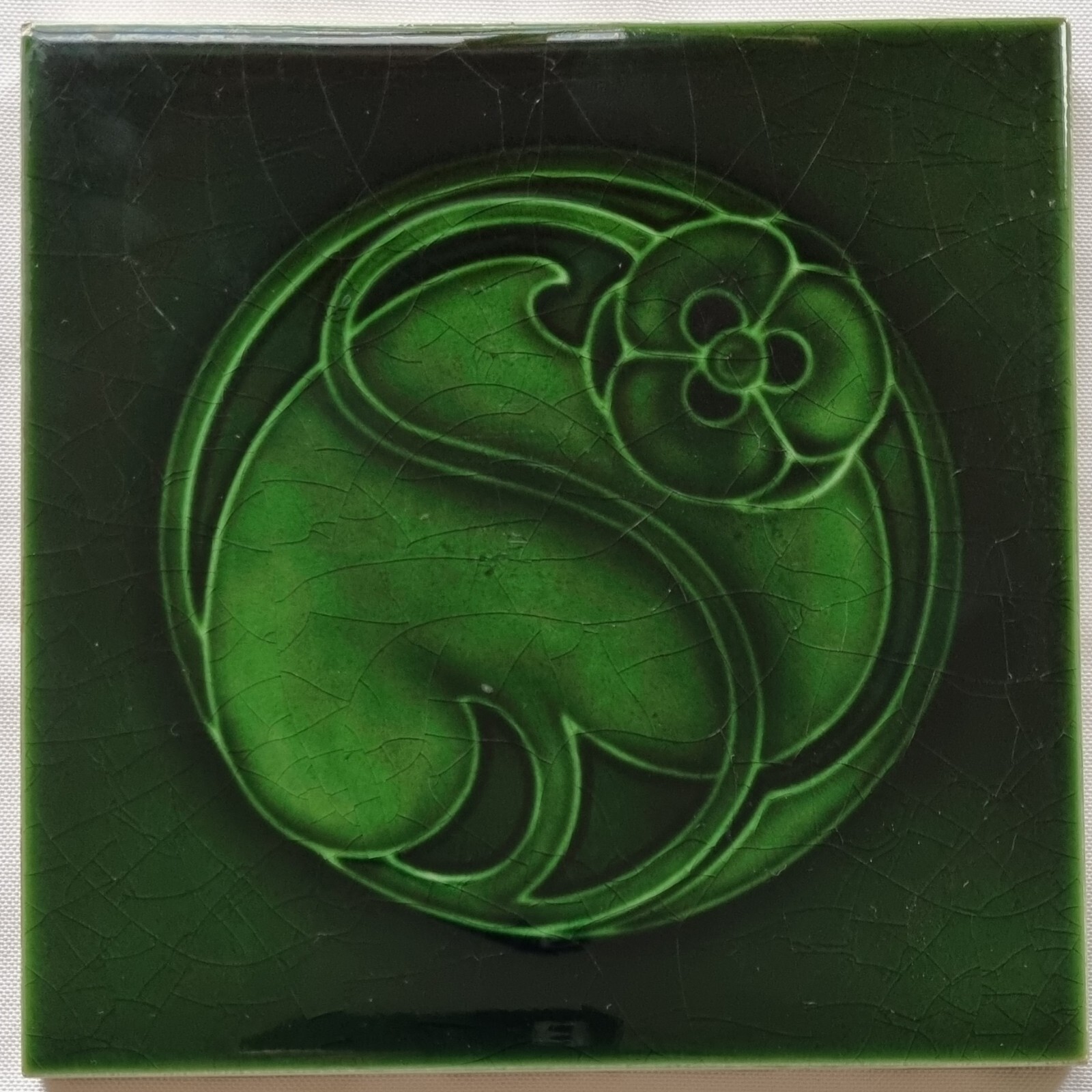 ENGLISH ART NOUVEAU RELIEF MOULDED TILE. MARSDENS LTD. C1905.
