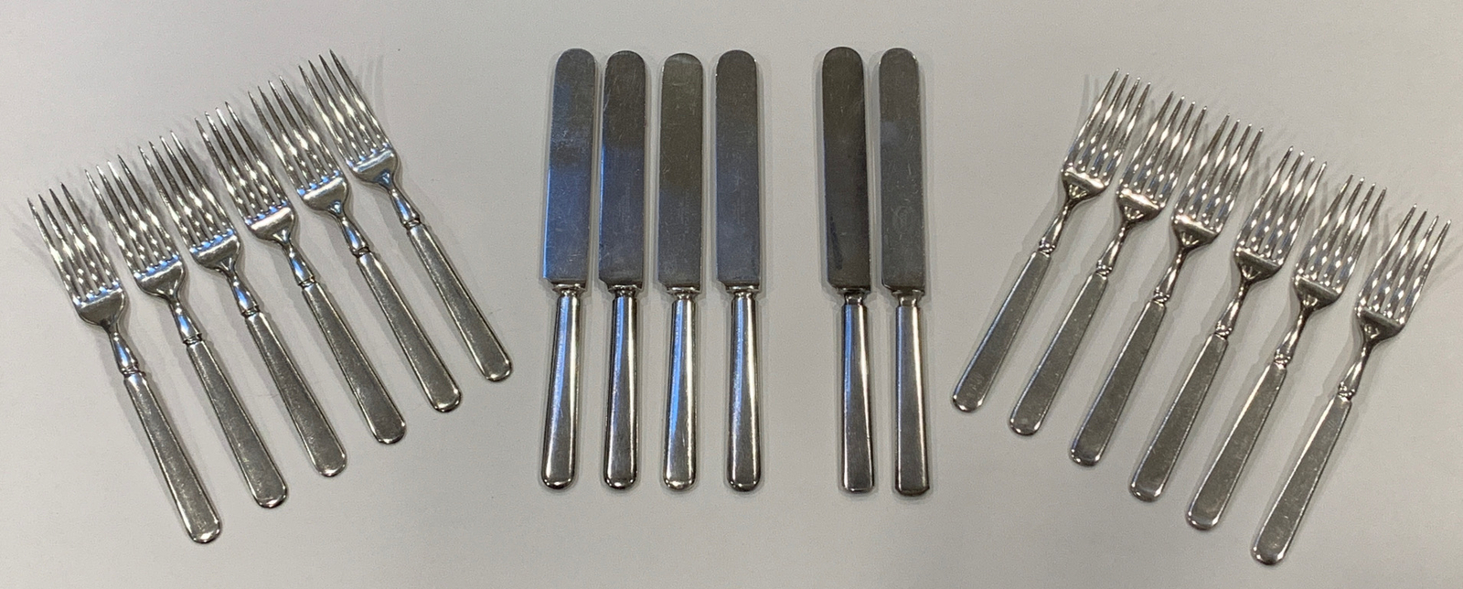 VTG 1930s Lot of 18 Pieces WM Rogers And Reliance 12 DWT of Plated Flatware