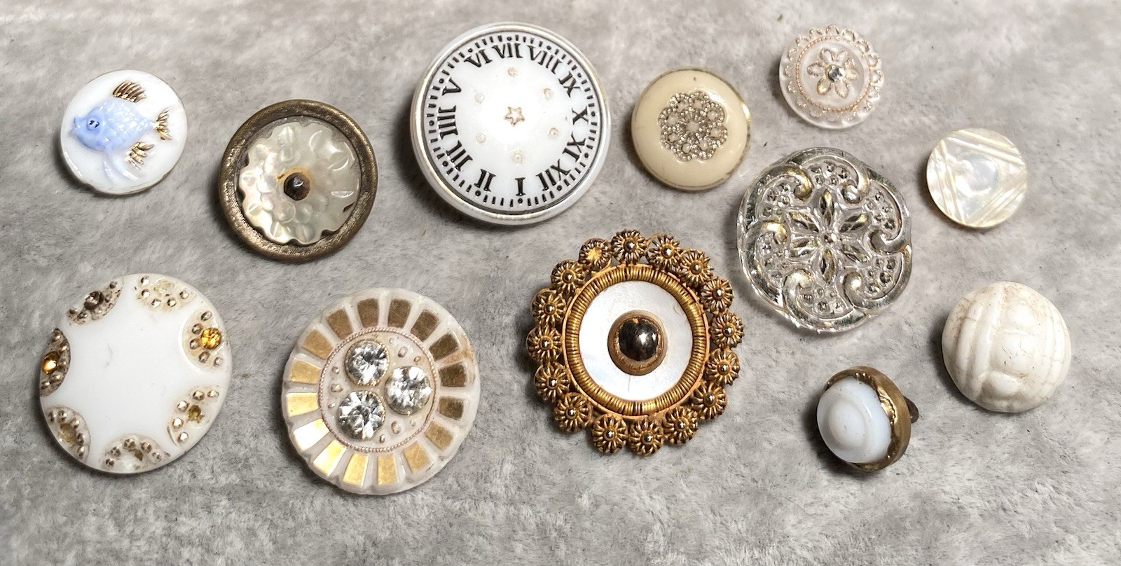 Antique Button Group Of 12 Glass In Metal, Metal, Filigree Gold W/ Shell ,Glass