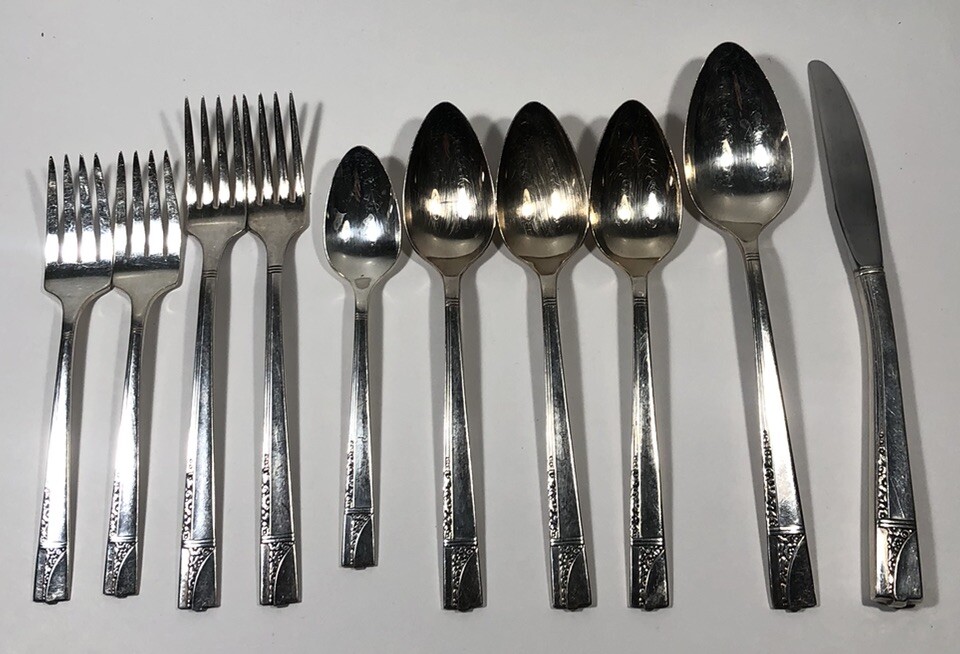 Vtg Oneida Nobility Plate Caprice Art Deco 1937 silver plate flatware Lot 10 PCs