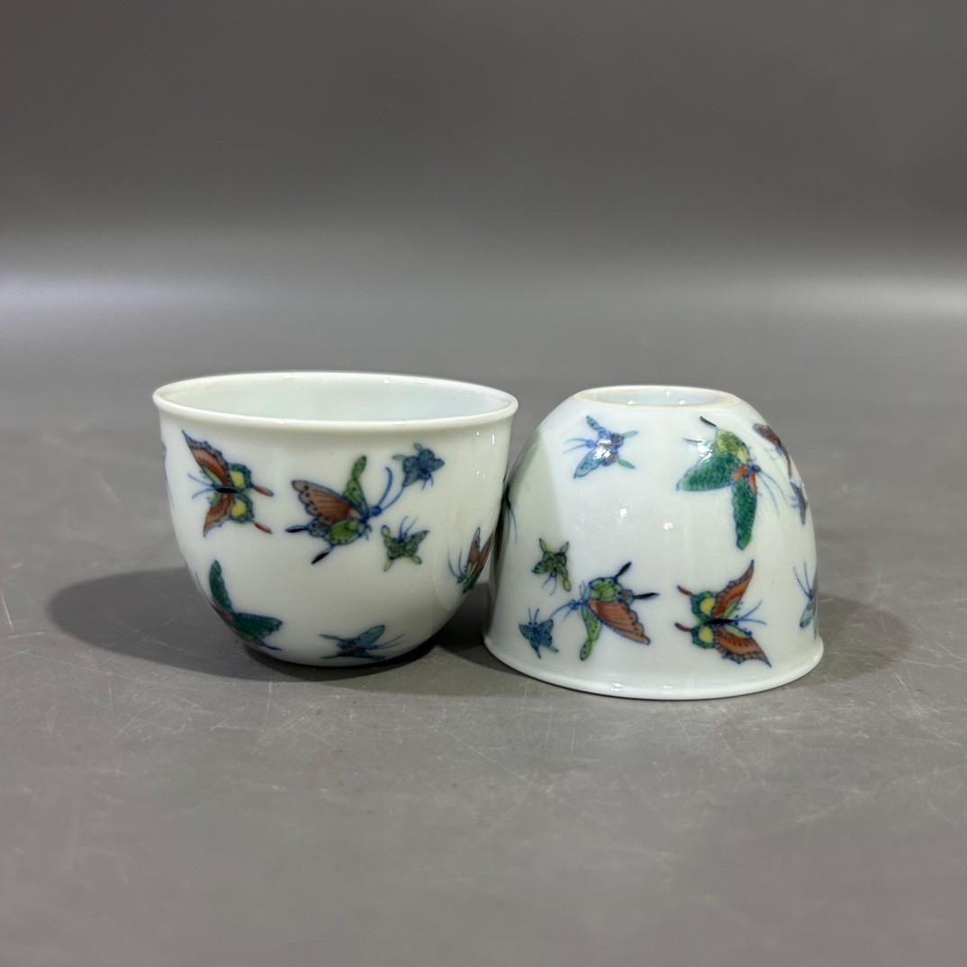 A Pair Collectable Art Handmade Painting Dou Polychrome Porcelain Butterfly Cup