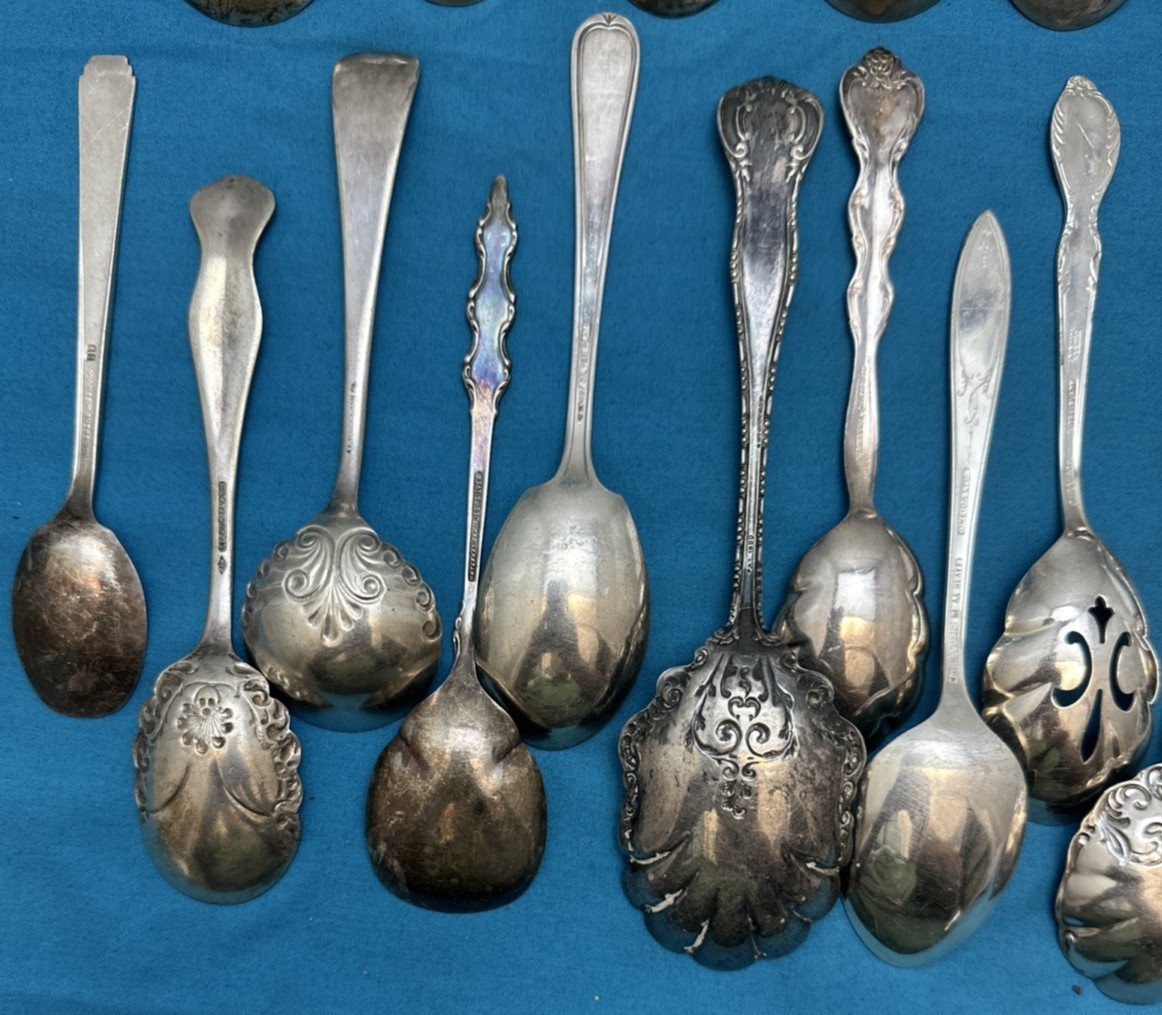 30 Pc Antique to Vintage Mix Silverplated SUGAR SPOONS SHELLS SHOVELS & SIFTERS