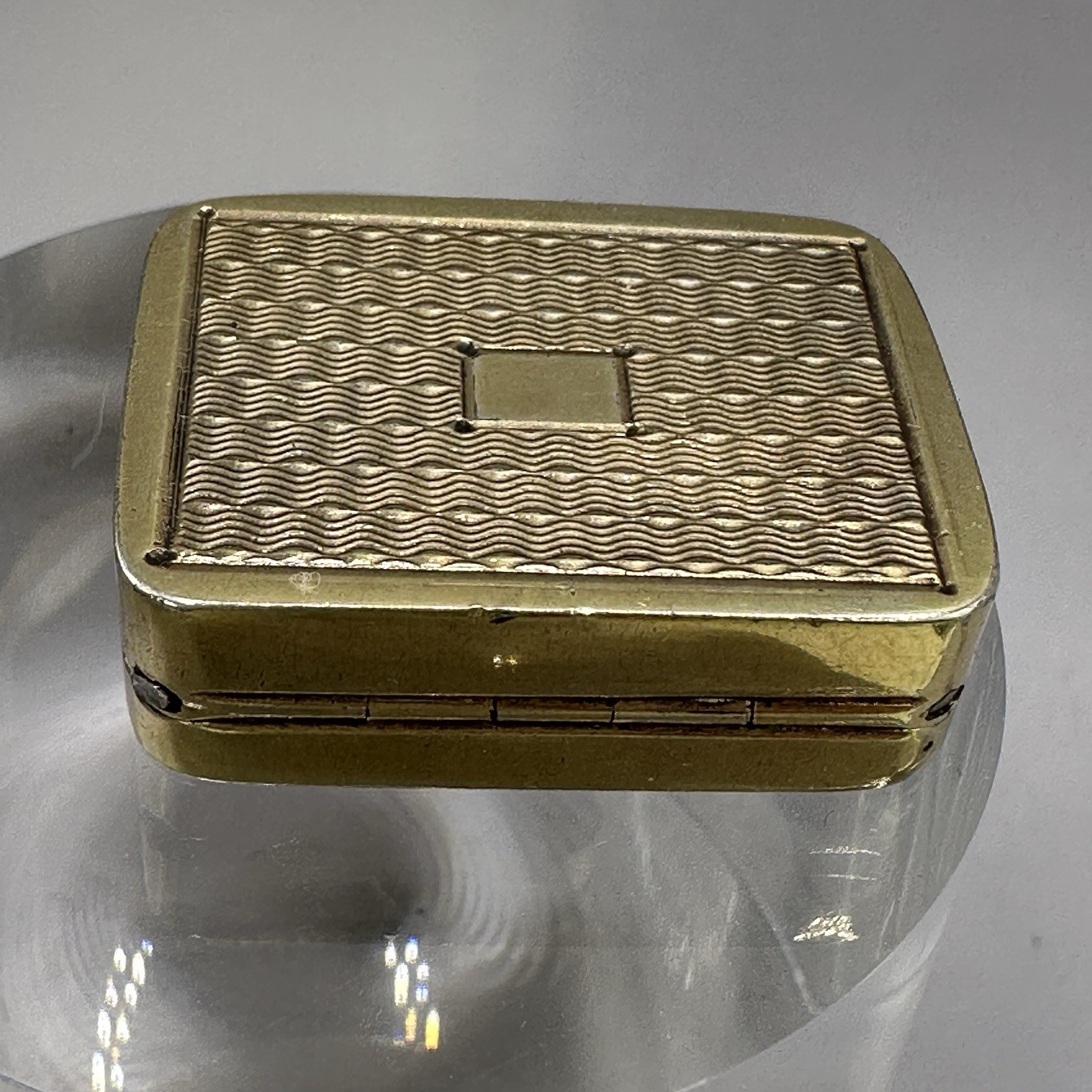 Vinaigrette Box Guilloche Engine Turned Lid Vermeil Sterling Silver MP Mark 1912
