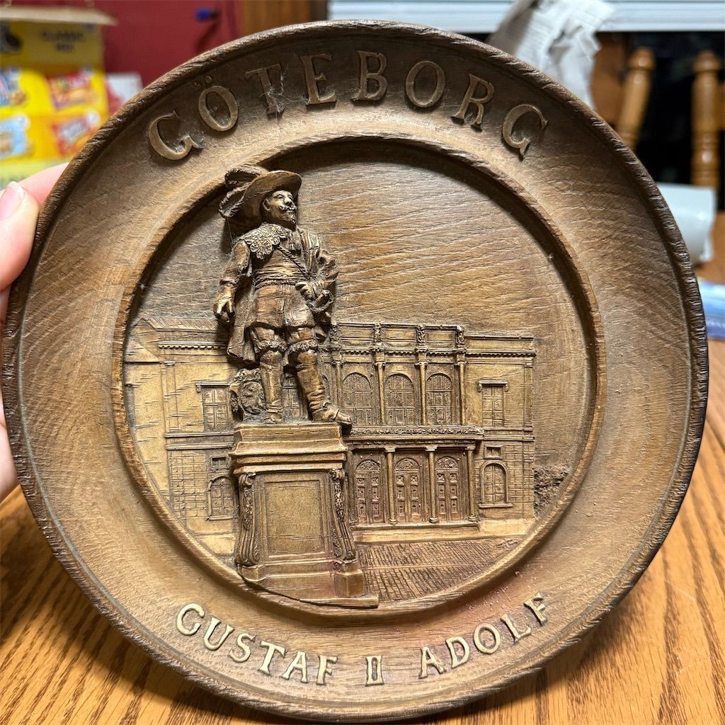 Vintage GÖTEBORG Gustaf II Adolf Carved Wooden Wall Plaque 1850-1899