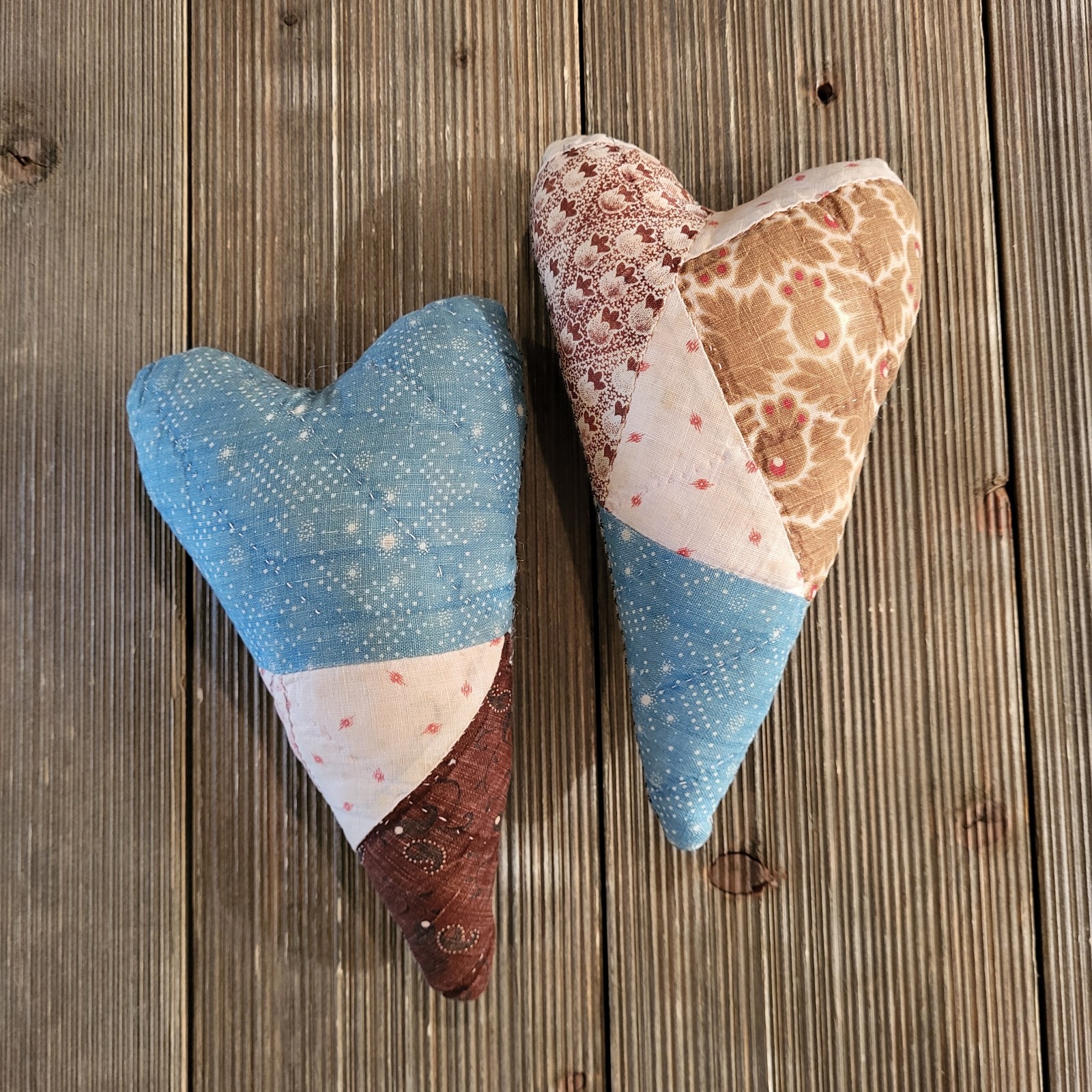 Primitive Vintage Quilt Hearts- Bundle of 2 Hearts- Primitive Vintage Decor