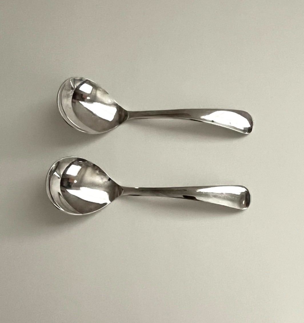 Pair of Silver Plated Condiment/Cream Ladles Made In England 4.5″ Long