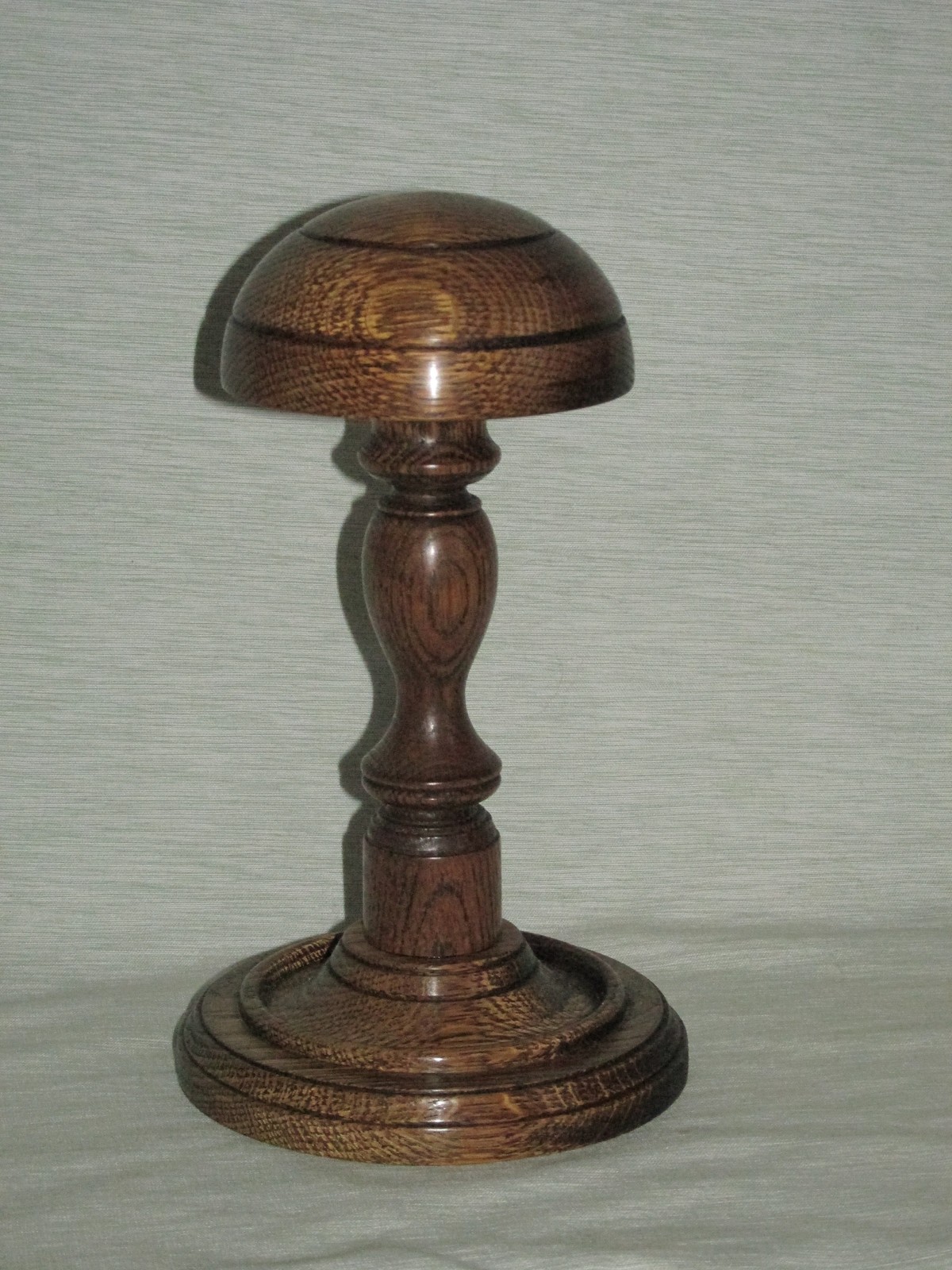 WOODEN SHORT HAT WIG STAND DARK OAK WOOD HANDMADE BARRISTERS JUDGE ETC
